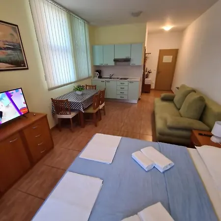 Katarina Apartment Makarska