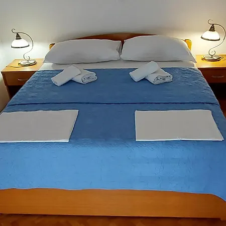 Katarina Apartment *