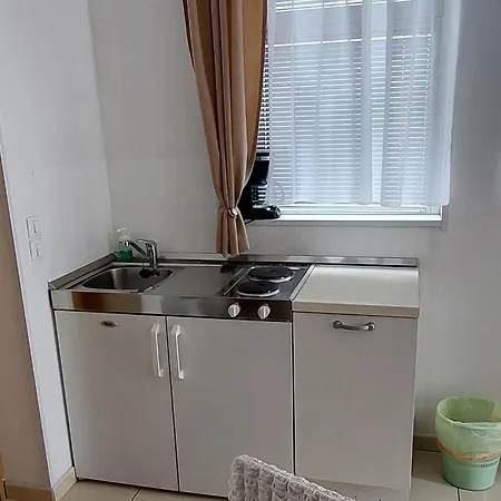 Katarina Apartment *